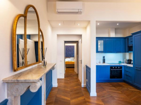 Four Season's Luxury Apartment 300 mt from Duomo